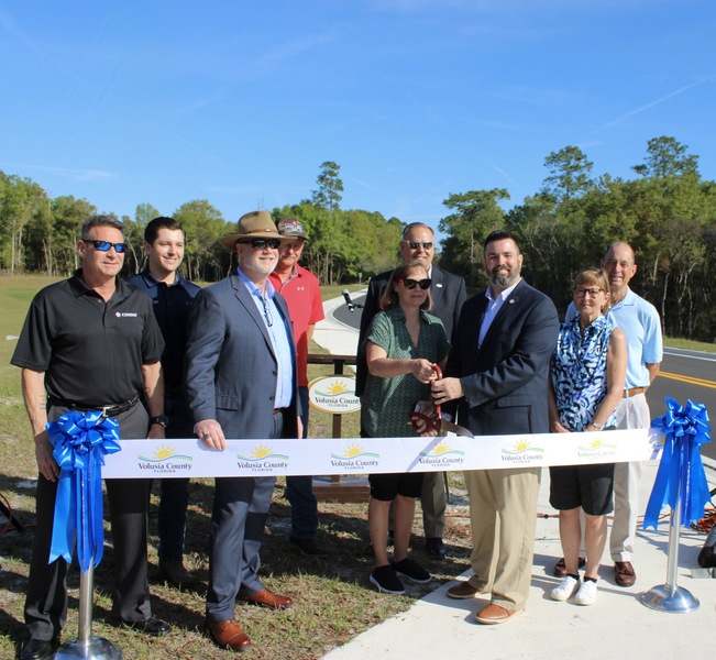 Blue Lake Avenue Extension in DeLand Celebrated