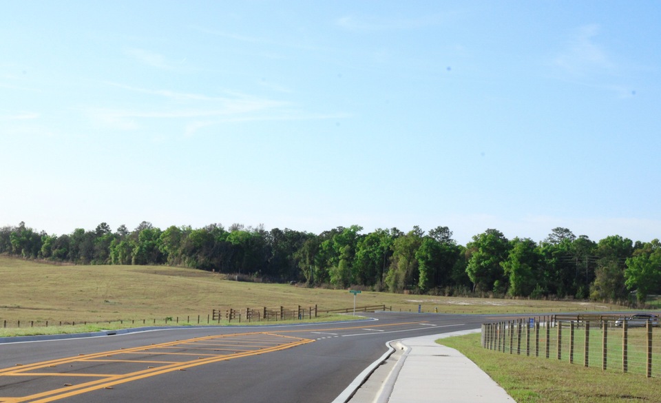 Blue Lake Avenue Extension in DeLand Celebrated